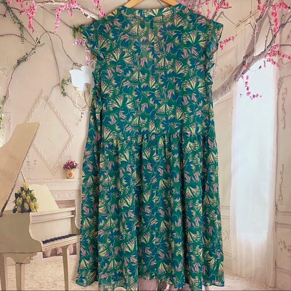 SOLD ModCloth Truly You Floral Green Overlay - Picture 4 of 8